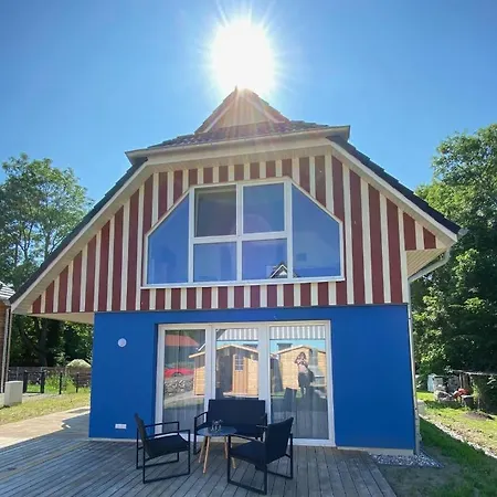 Am Gutspark 3, Klausdorf, Ca 250 M Bis Zur Badestelle 別荘 クラウスドルフ・メクレンブルク・フォアポンメルン